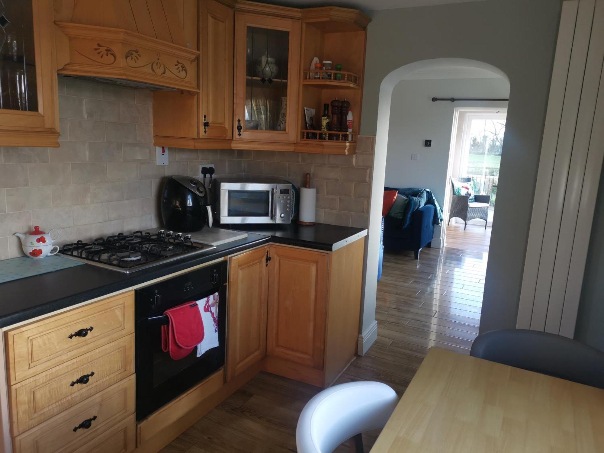 Tranquil Unit Close To Kells Килкени Екстериор снимка